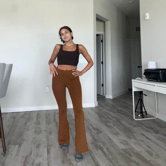 Wilfred Candace pants from Aritzia, Size XXS. - Picture 4 of 8